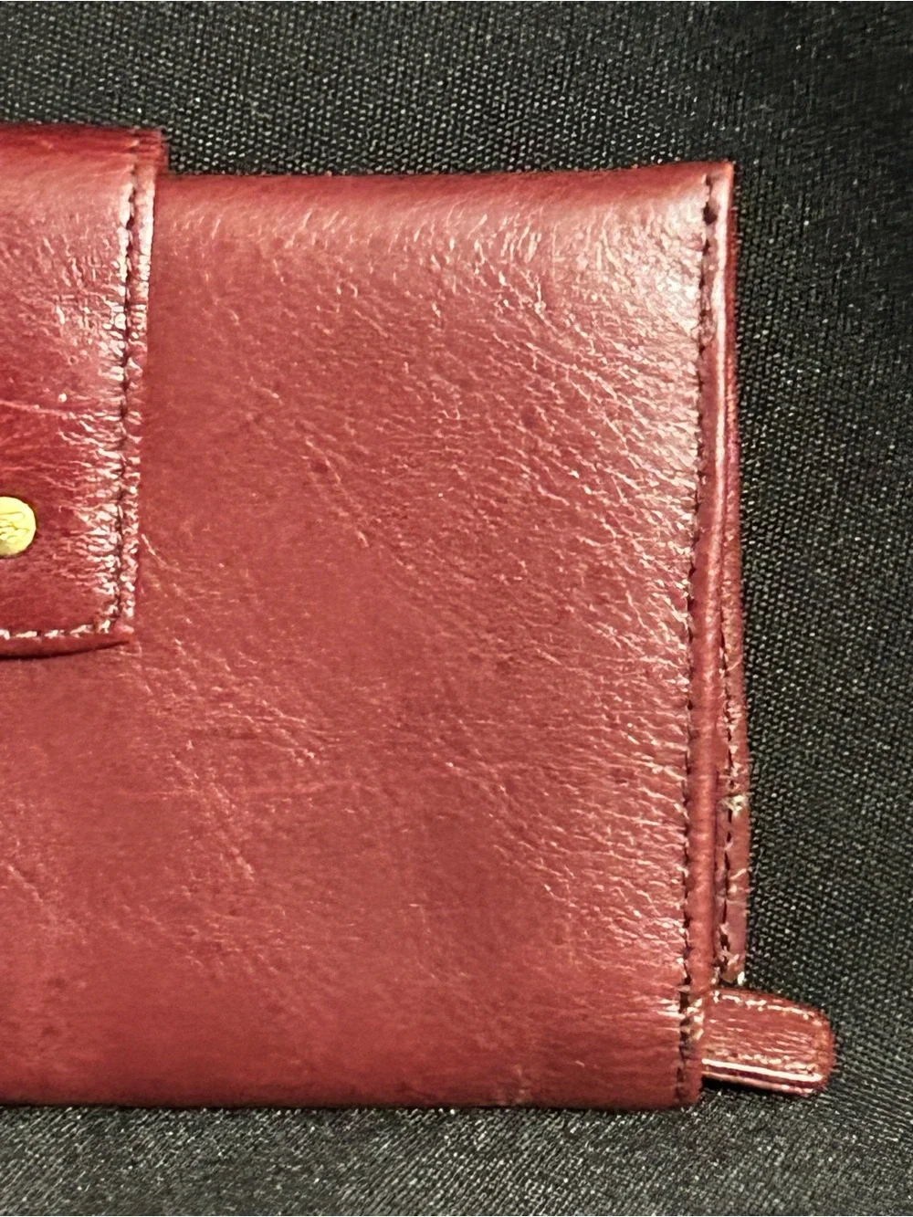 Stone Mountain Women’s Classic Burgundy Snap Wallet